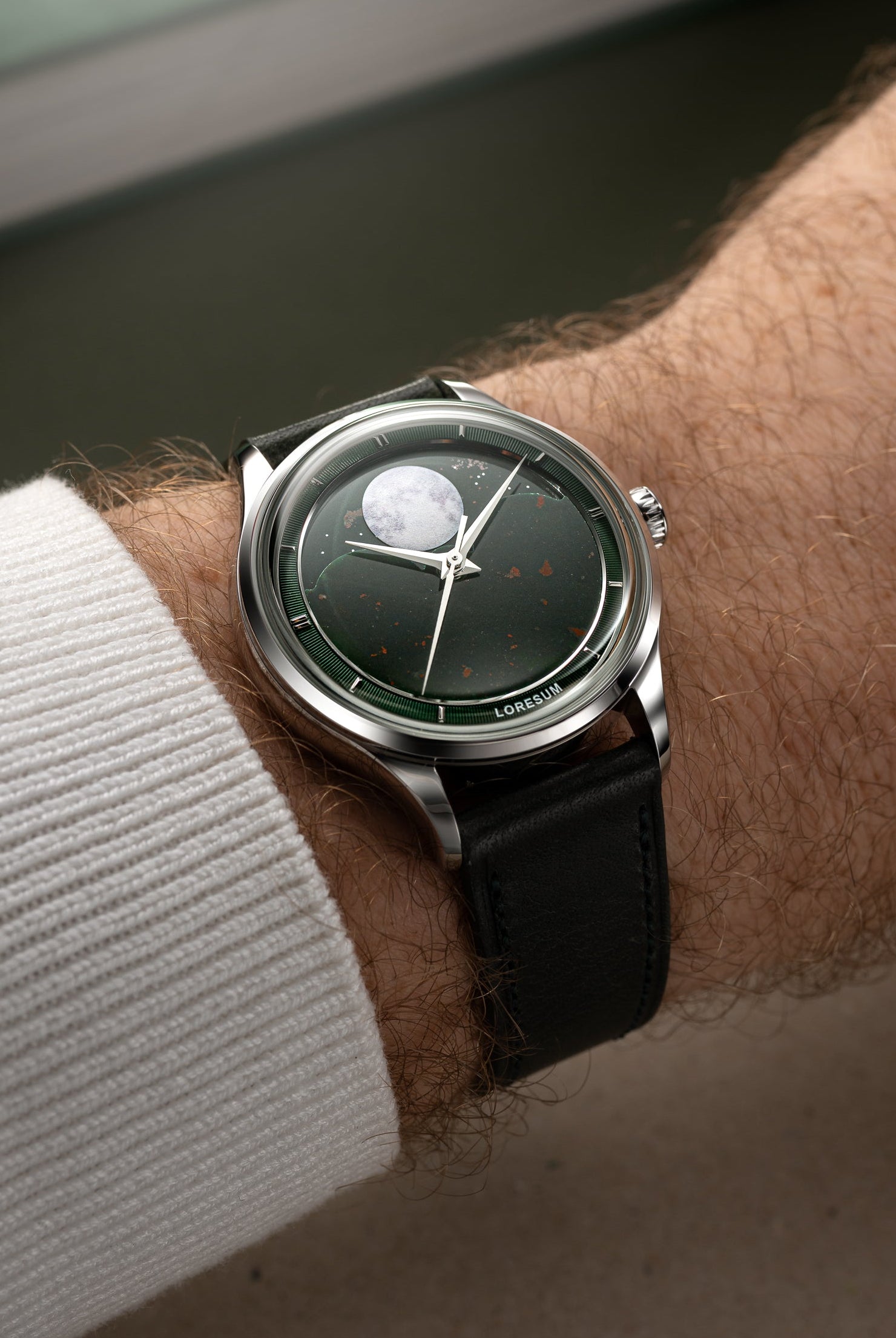 LS04 V2 - Bloodstone wrist shot