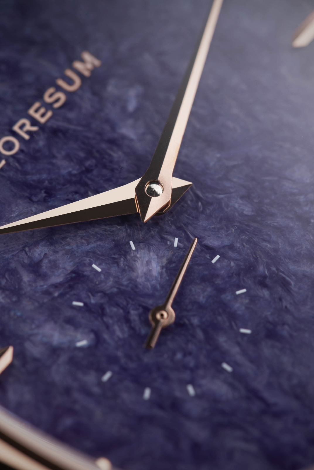 LS06 - Charoite close up