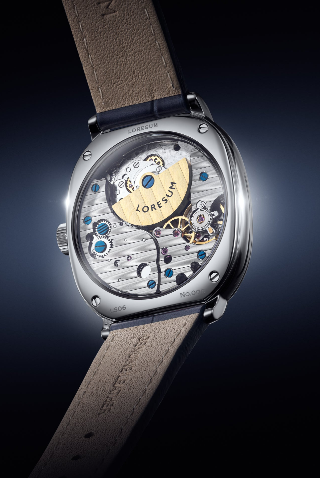 LS06 - Royal Ellipse case back