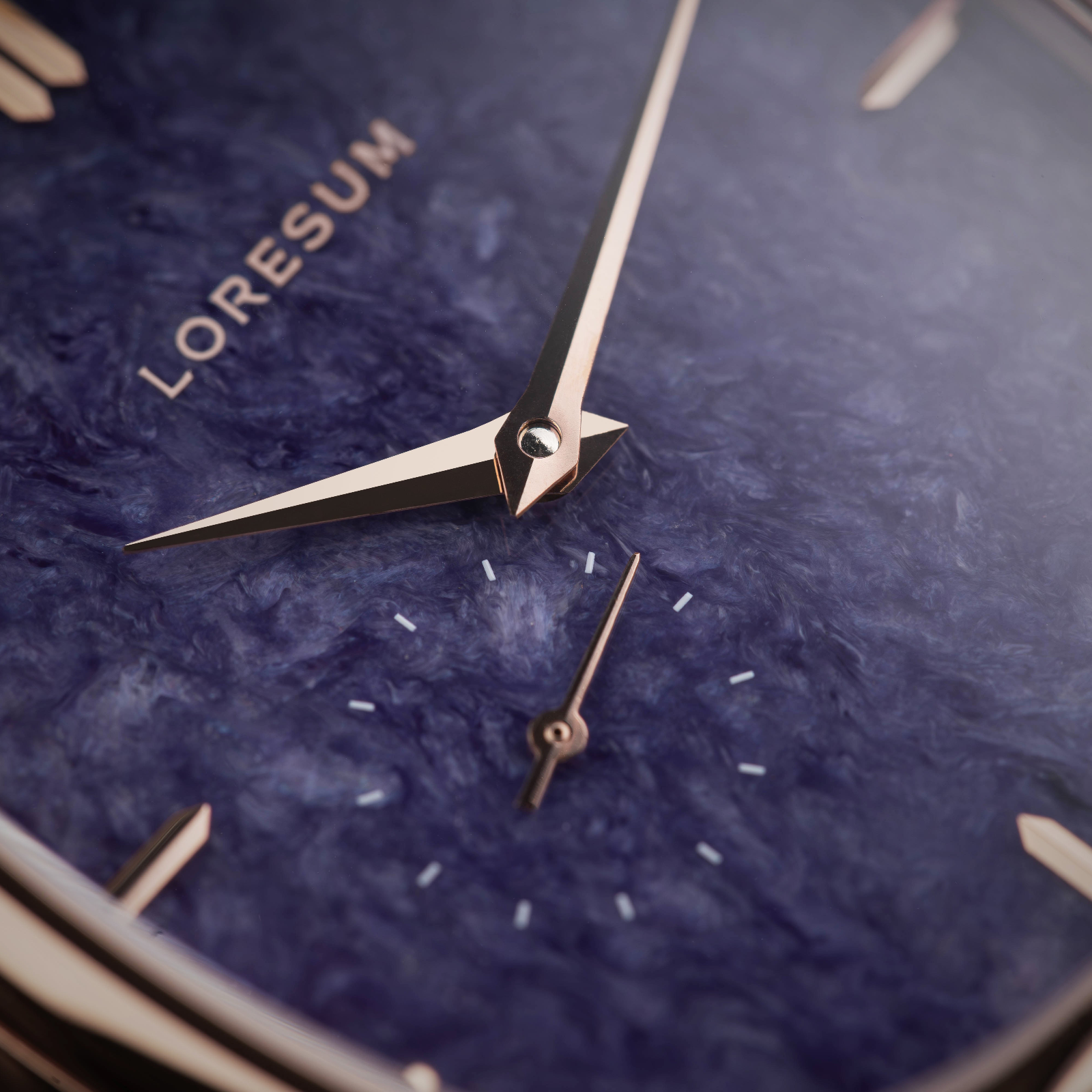 LS06 - Charoite close up