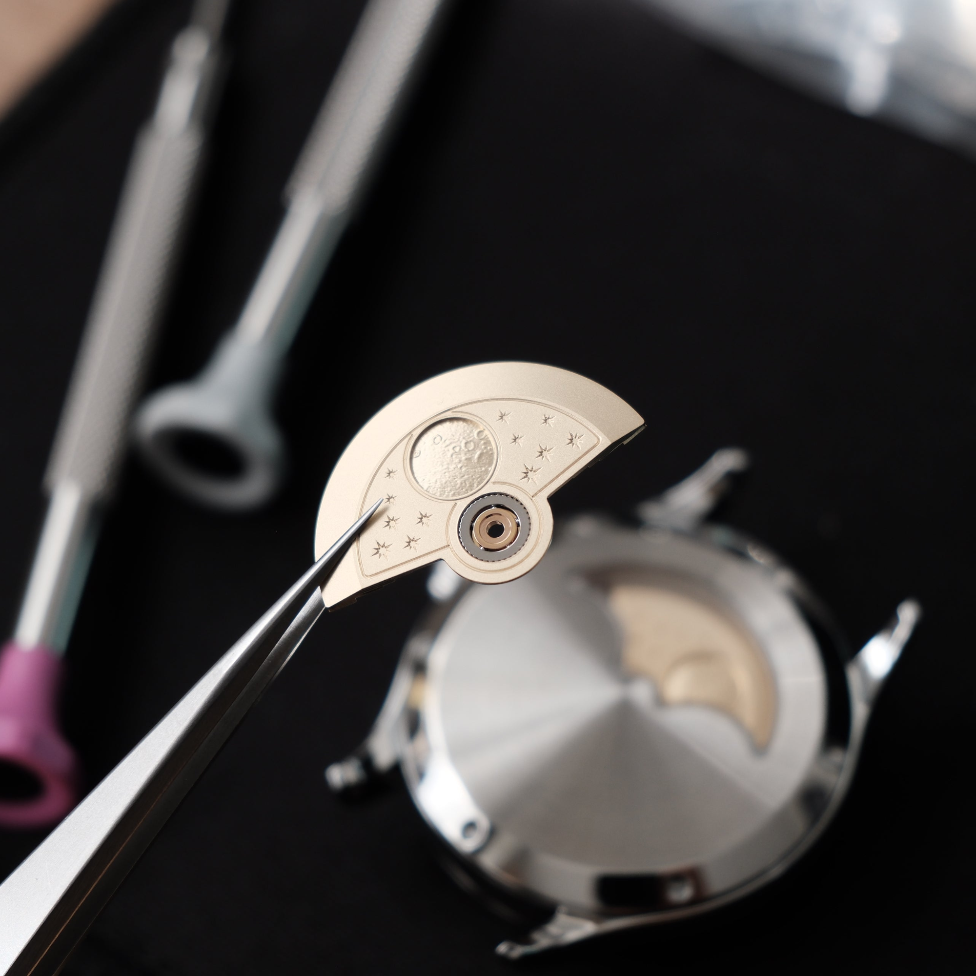 LS04 V2 Engraved Moon Rotor